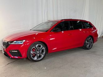 skoda octavia combi rs 2.0 tsi dsg rsplus pano/ahk/hea