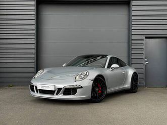 porsche 911 carrera 4 gts