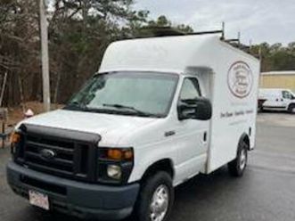 2008 ford e 350 box truck