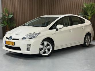 toyota prius - 1.8 aspiration