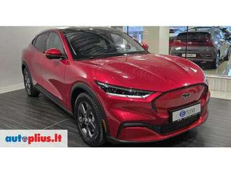 ford mustang mach-e, 77 kwh, off-road / crossover