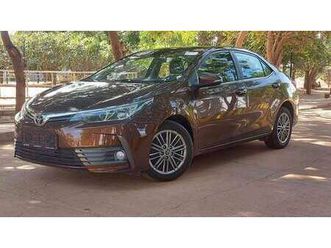 toyota corolla berline essence marron faible kilométrage - diamniadio | expat-dakar