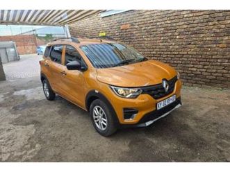 2023 renault triber 1.0 dynamique