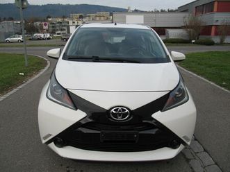 aygo 1.2 vvt-i x-play
