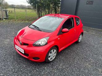 TOYOTA AYGO 1-0-essence-airco-97000km-2009
