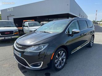2017 chrysler pacifica limited 7 places