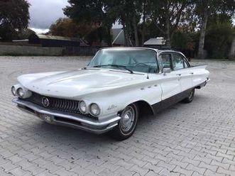 buick - le sabre - voiture de collection