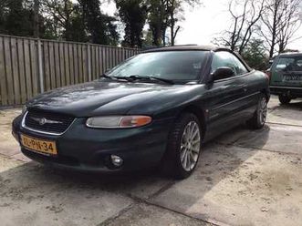 chrysler - 1999 - stratus - 2.5i v6 lx conv. -voitures