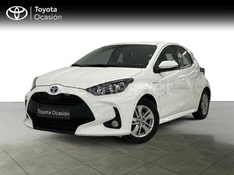 toyota yaris 1.5 120h business plus