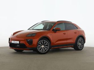porsche macan 4