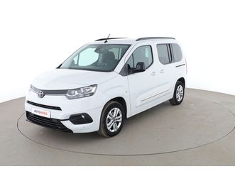toyota proace city verso medium 1.2 vvt-i executive