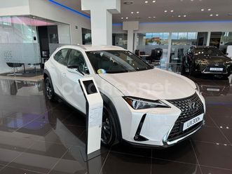 lexus ux 2.0 300h ux plus