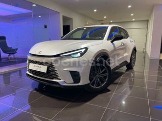 lexus lbx 1.5 hev elegant