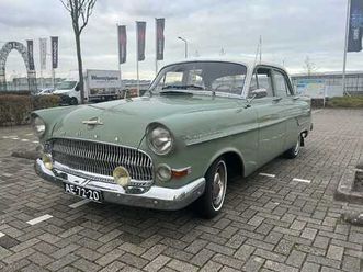 opel kapitan voiture classique 1956