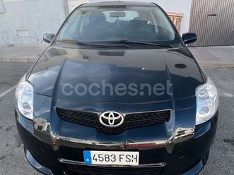 toyota auris 2.0 d4d luna