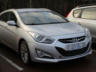 hyundai i40 wagon 2,0 gdi 6at style med dragkrok.