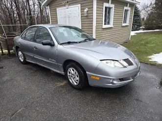 pontiac sunfire 2005 automatique, 100 000kilo + mega système son