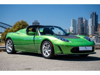 2010 tesla roadster sport - 3.0 upgrade - 9,913 km