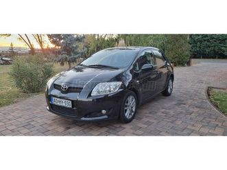 toyota auris 1.6 life