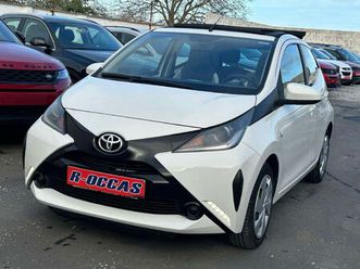 toyota aygo aygo 1.0i vvti xplay toit ouvrant/camera garantie
