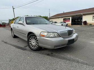 2005 lincoln town car signature 1 owner leather alloy va inspection