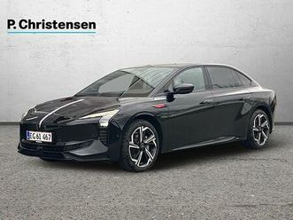 hongqi eh7 111 exclusive 4d