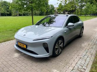 nio et5 - 75 kw , trekhaak