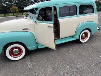 1953 gmc suburban