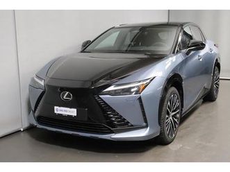 lexus rz 450e excellence: réserver un essai sur route !