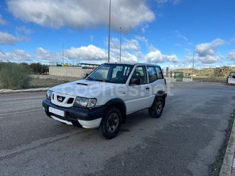 nissan terrano 2.7 tdi comfort