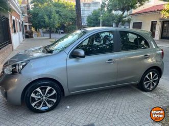 vendo nissan march sense pure drive f2