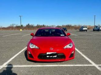 2013 scion fr-s low miles!