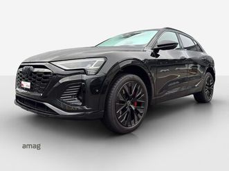 q8 55 e-tron black edition