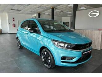 2025 tata tiago 1.2 xt auto