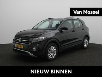 volkswagen t-cross 1.0 tsi life | adaptive cruise control | achteruitrijcamera | apple carplay / android auto | verwarmbare buitenspiegels | lichtmetalen velgen
