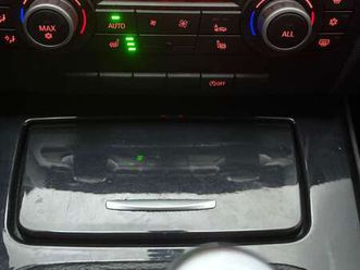 330 318i luxury line