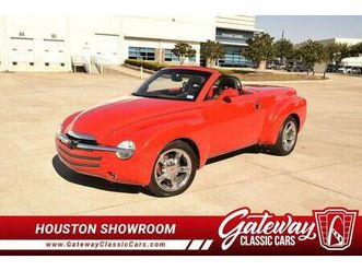 used 2005 chevrolet ssr