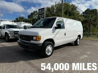 2006 ford e250 v8 5.4 l cargo van with only 54,000 miles one owner