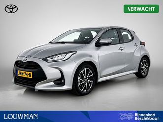 toyota yaris 1.5 hybrid dynamic | limited uitgevoerd |