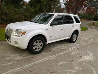 08 mercury mariner v6 like brand new! inspection welcome.