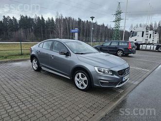 volvo s60, cena 14 000 €. s60 cross country. 2.4d 5 cilindri. laba vējstikls adaptīvā - sludinājumi
