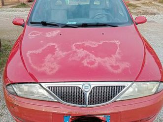 lancia y elefantino rosso