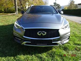 infiniti qx30 2,0t luxe tech 7dct awd aut.