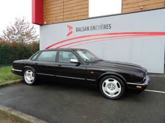 jaguar série - xj r 4.0 l 6 cylindres