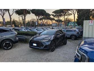 toyota c-hr hybrid 2.0cc e-cvt 184cv(152cv) tetto panoramico