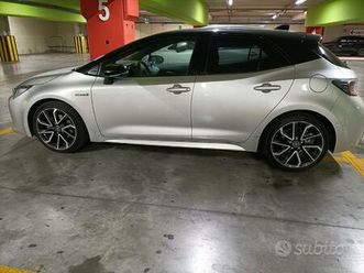 toyota corolla hybrid 2000