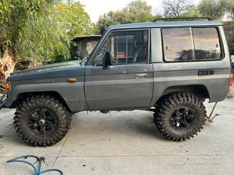 toyota land cruiser 70