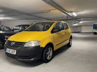 volkswagen fox 1.4 - tüv bis 11/27!! ahk. super flitzer