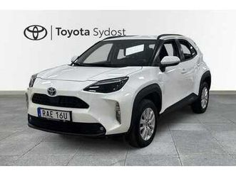 toyota yaris cross hybrid awd-i webasto backkamera