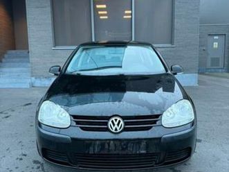 ② volkswagen golf 5/2006/167.000km/1.4 essence/55 kw — volkswagen — 2ememain